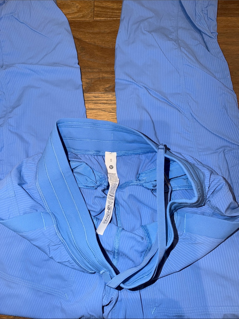 Lululemon cargos